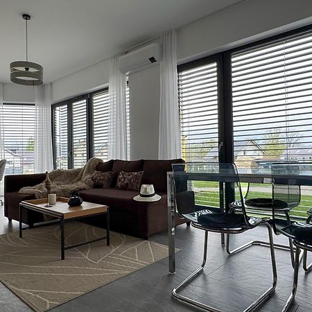 Apartament Krzysztofa Bochusa Еленя-Гура Экстерьер фото