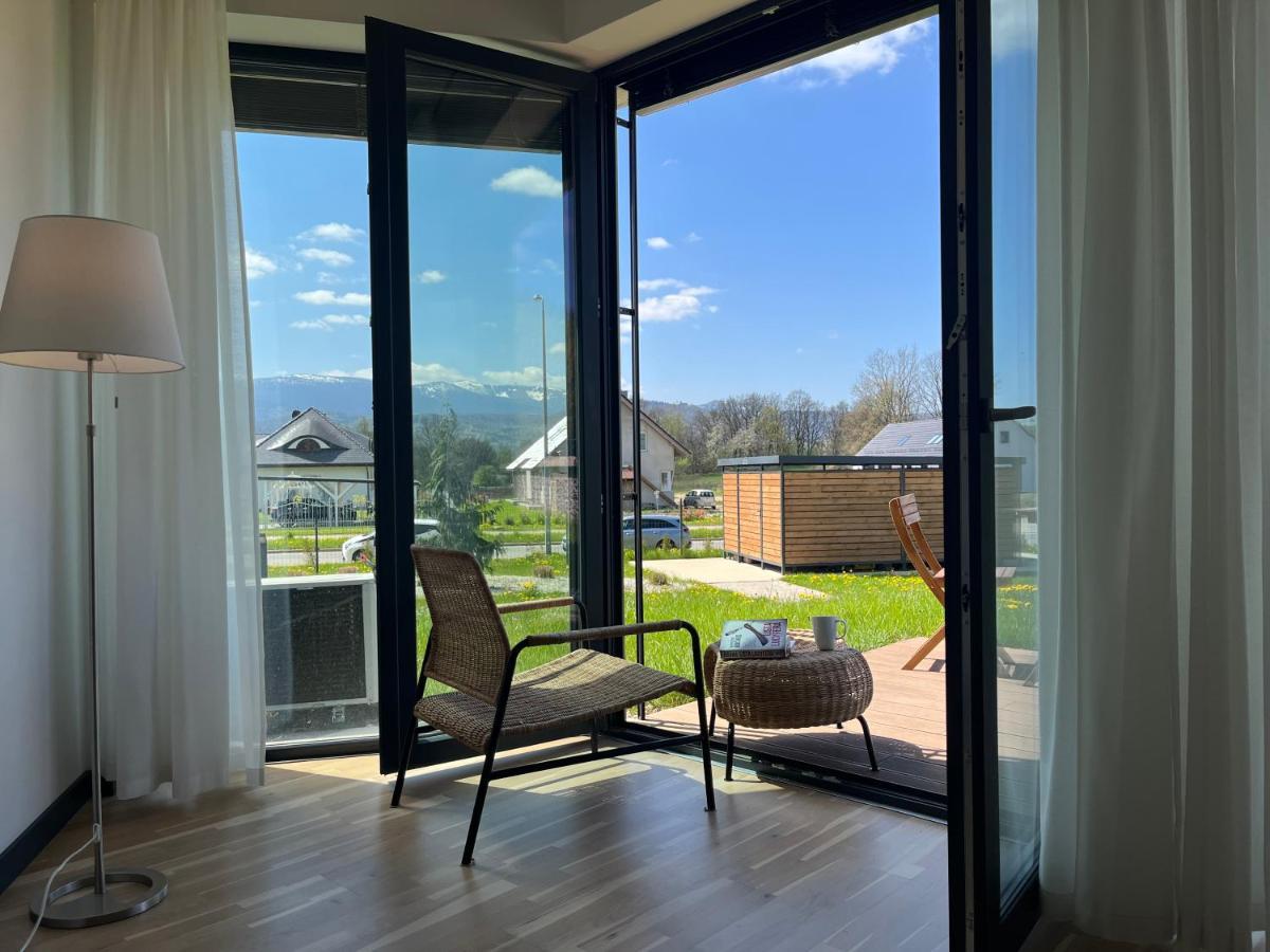 Apartament Krzysztofa Bochusa Еленя-Гура Экстерьер фото